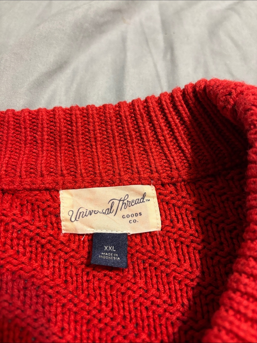 Universal Thread Red Textured Crewneck Sweater - Picture 2 of 2